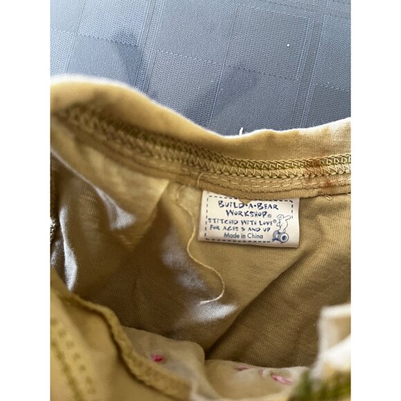 Build A Bear, Rare, Green Hello Kitty Sanrio T-shirt & Camouflage Skirt. B 572 - Picture 3 of 4